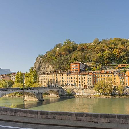 R'Apparts Studio Chic Des Quais Grenoble Exterior photo
